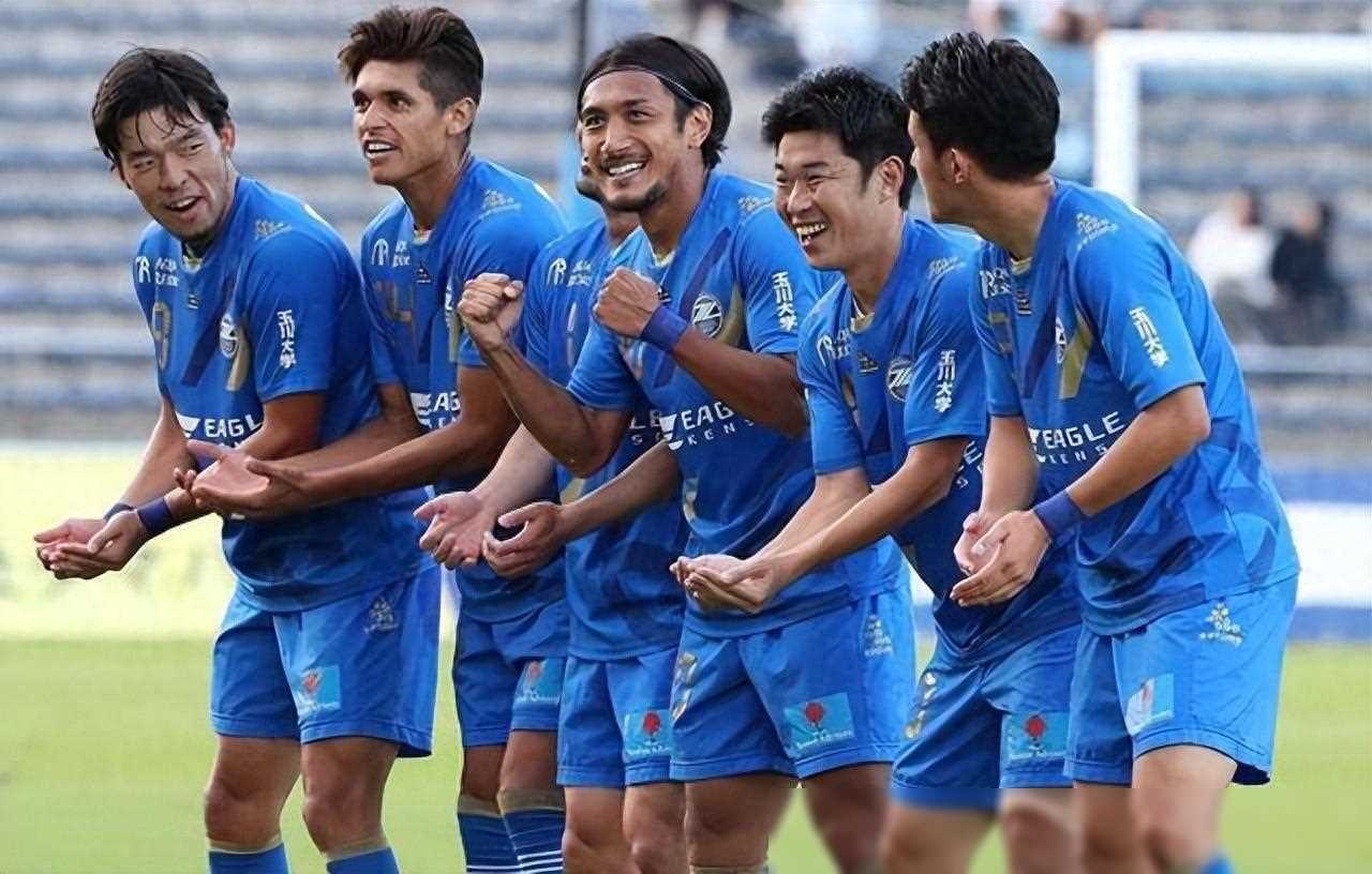 卡昂队在比赛中展现出色实力，取得令人瞩目的胜利的简单介绍