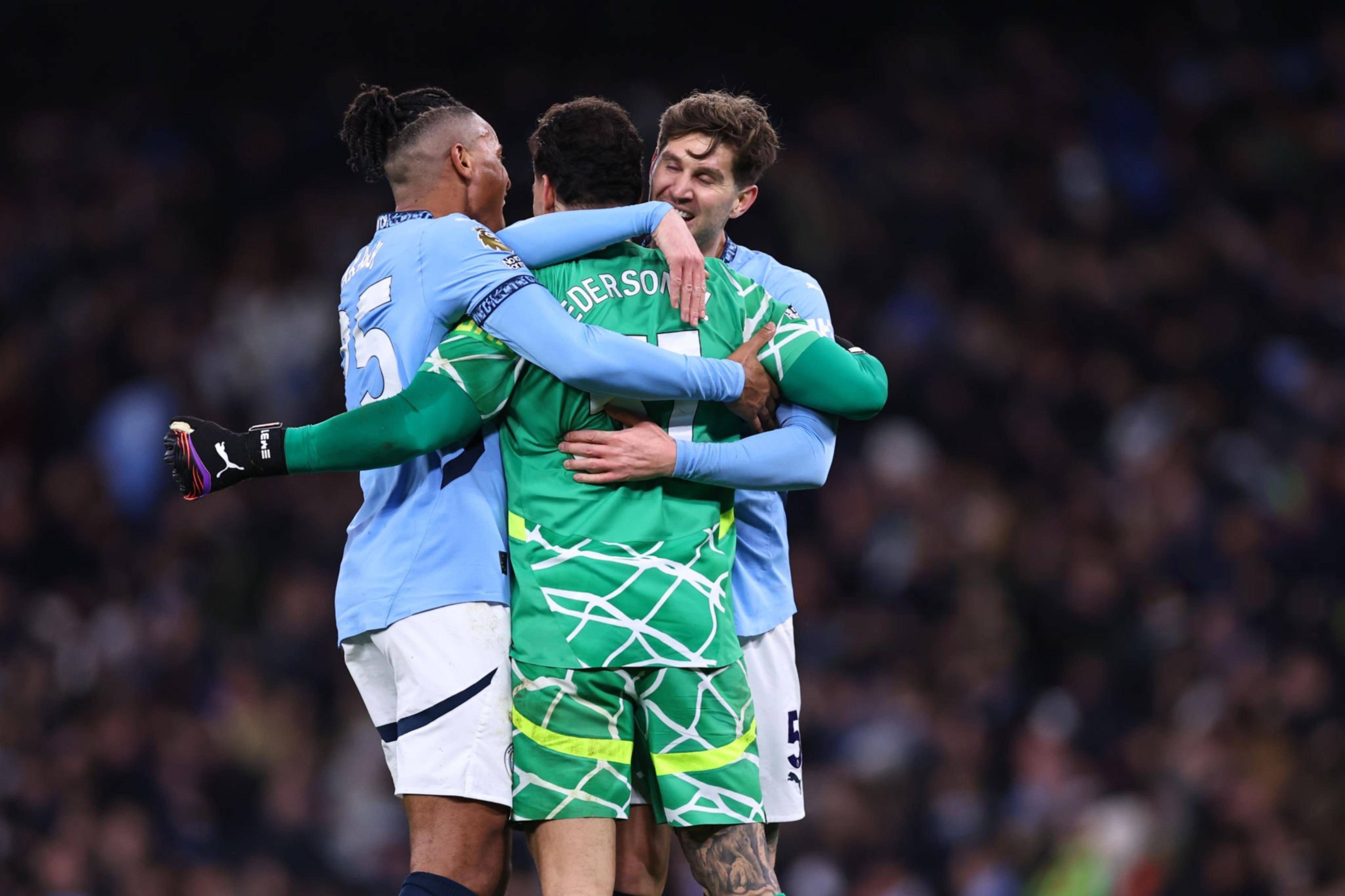 切尔西新援首秀成功,球队迎来宝贵分 切尔西新援首秀成功,球队迎来宝贵分