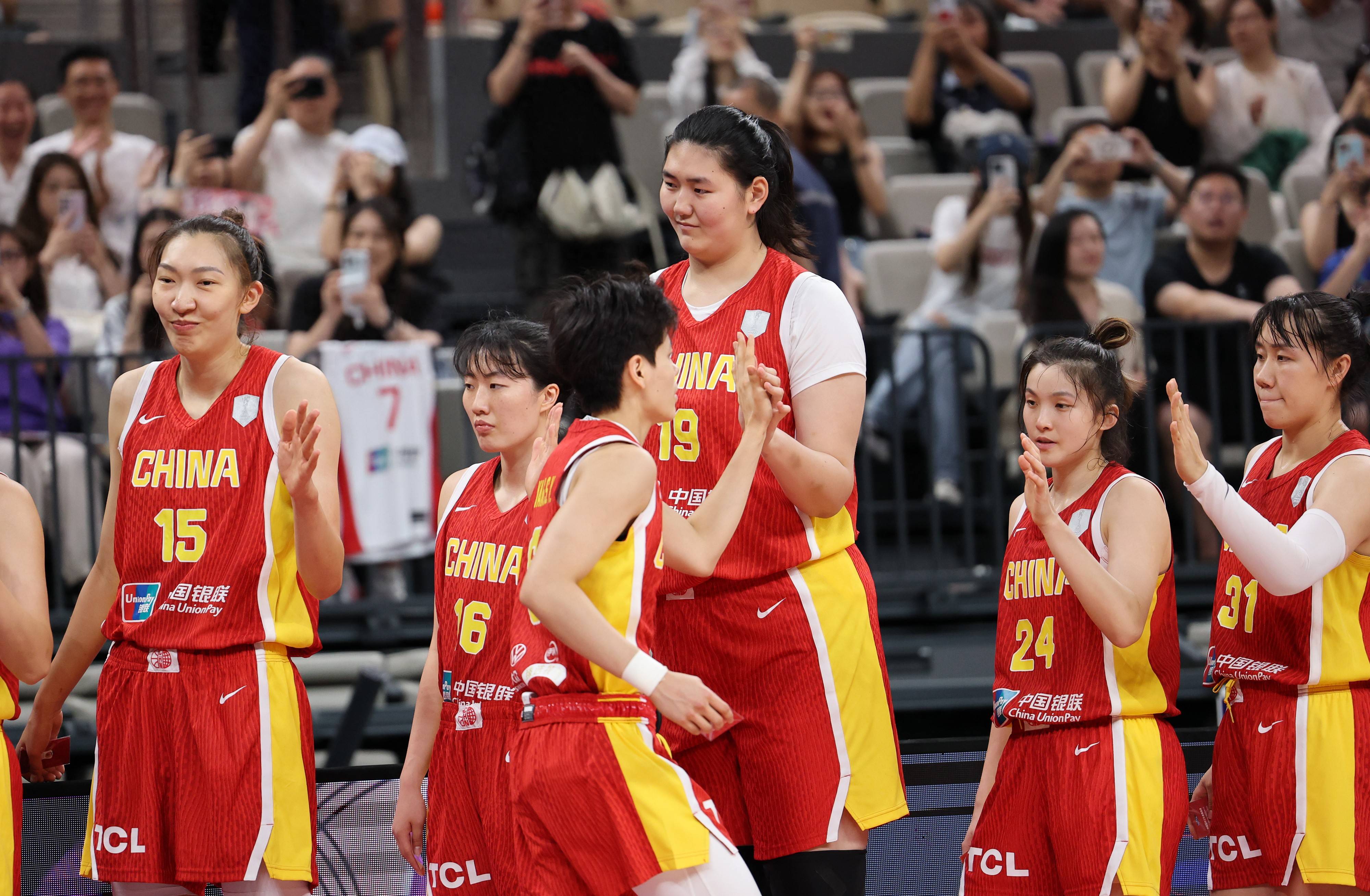 亚洲杯女篮冠军赛在菲律宾展开