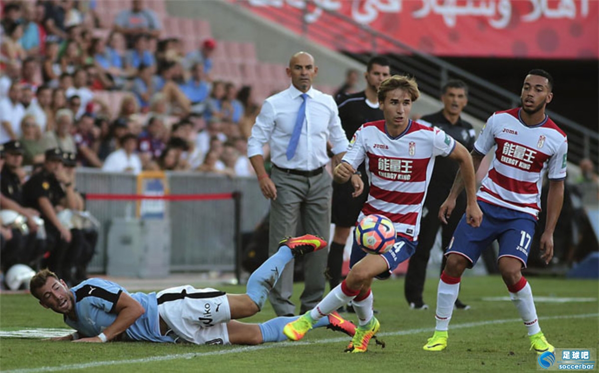 日本足球遭遇困境,寻求新教练提振士气 日本足球遭遇困境,寻求新教练提振士气