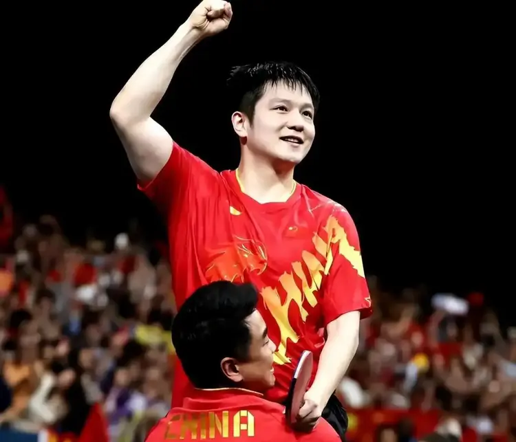 德国队碾压波兰队，樊振东惊艳四座